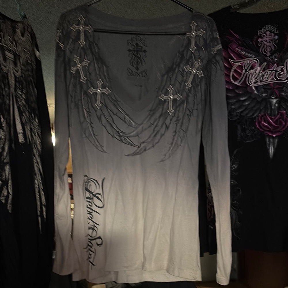 Black Long Sleeve Graphic Blouse - Picture 6 of 13